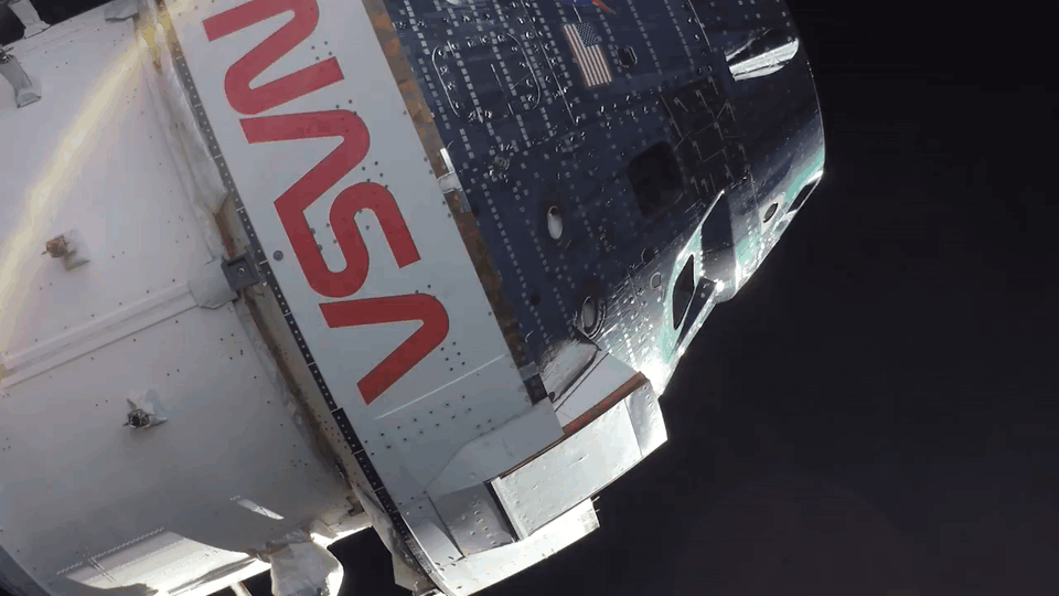 c0b81d017b21331c757cf5a187dd2d9533f3aab6289f1e90df0dfd28ccced539.gif